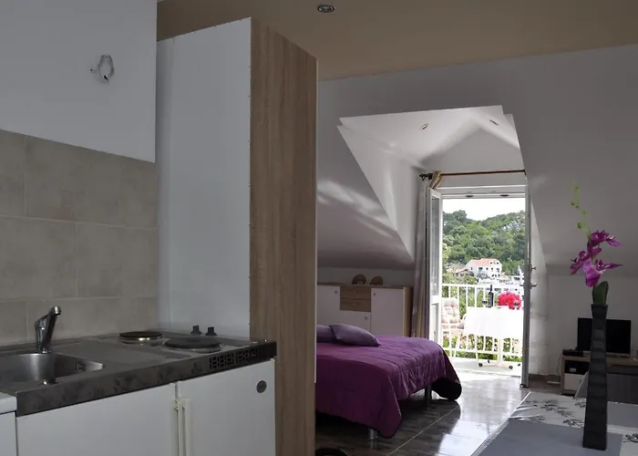 Danijela Mljet - With Balcony And Sea View Apartamento